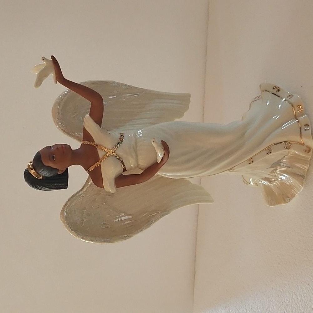 Lenox Angel Figurine with Dove in Cream and Gold